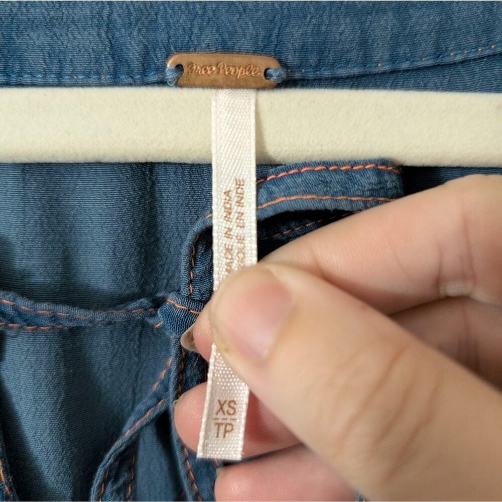 Free People Gypsy Boho Romantics Bohemia Peasant Blouse Dress Rayon Blue Medium - Picture 2 of 3